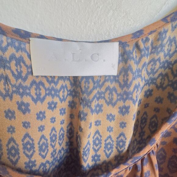 A.L.C. Silk Ikat Print Button Front Cami Tank Top Boho Minimalist Chic Layering - Picture 3 of 7